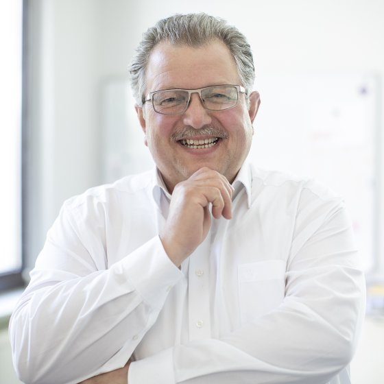 BERND GRÄTER